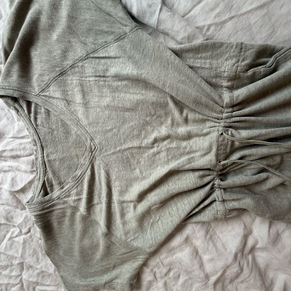 Everyday Light Sage Linen V-Neck Maxi Dress - Picture 4 of 7